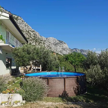 In Gornje 6625 * Tučepi