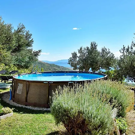 Сasa de vacaciones In Gornje 6625 *